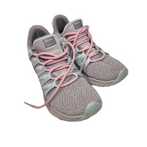 Merrell Women's Gray and Pink Athletic Shoes